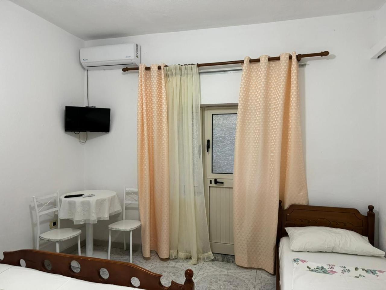 Guesthouse Novi Durrës Zimmer foto